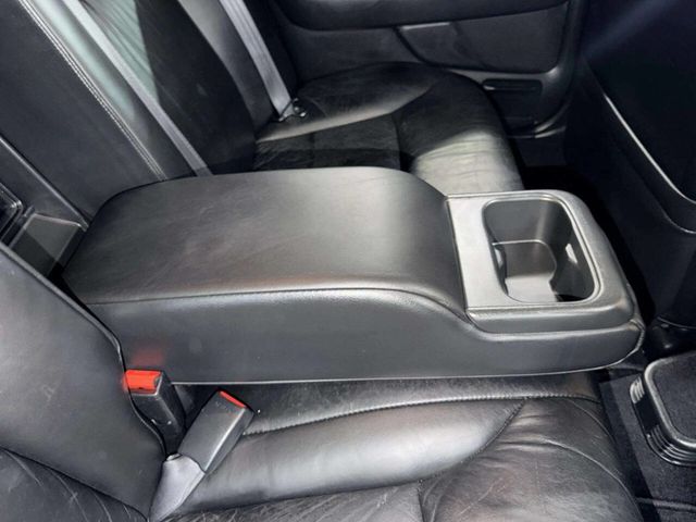 2002 Acura RL 4dr Sedan w/Navigation System - 23008667 - 27