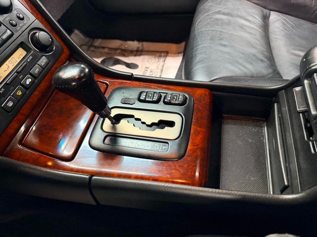 2002 Acura RL 4dr Sedan w/Navigation System - 23008667 - 43