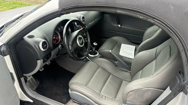 2002 Audi TT Roadster 2dr Roadster 5-Spd - 23083396 - 10