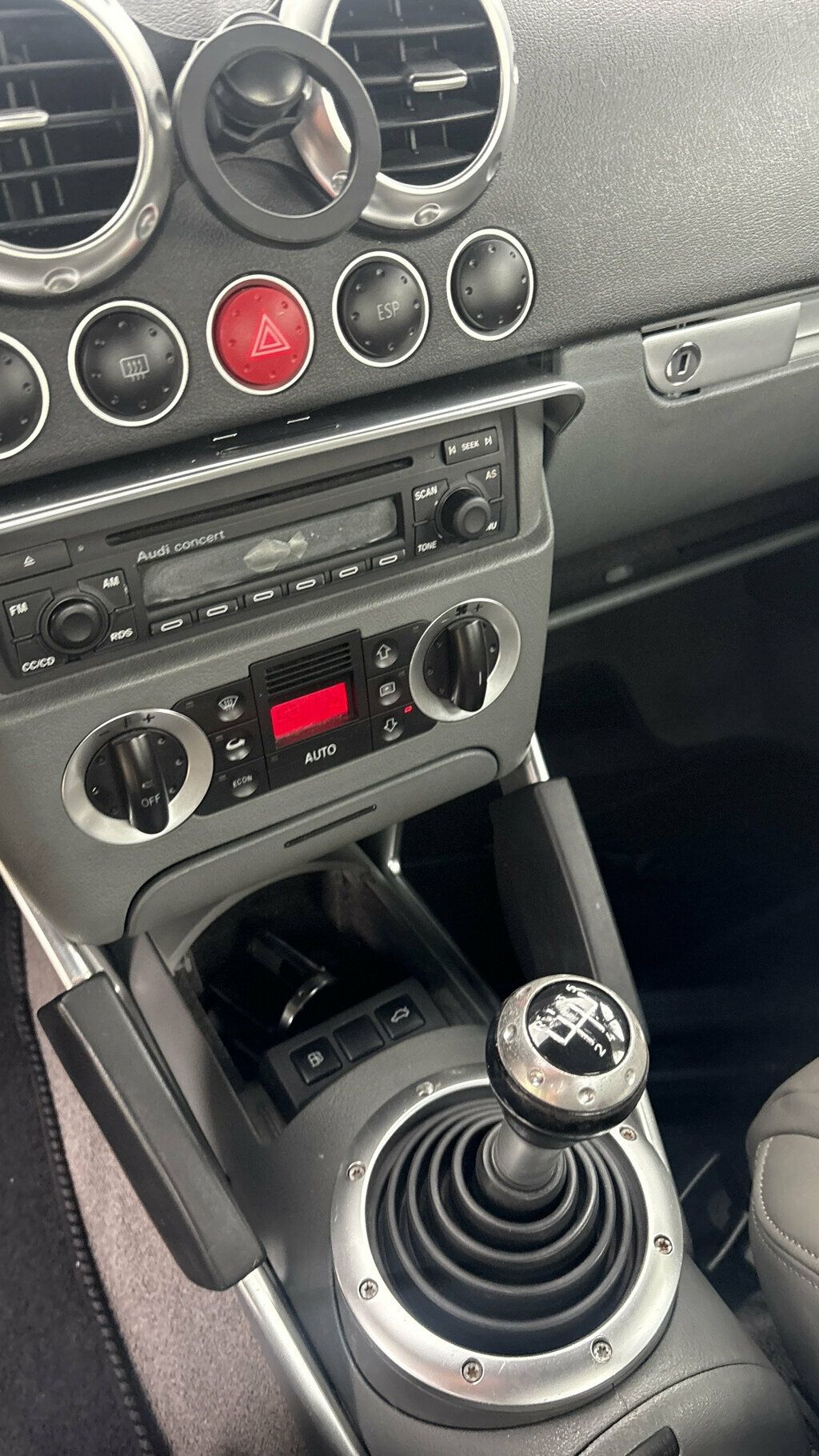 2002 Audi TT Roadster 2dr Roadster 5-Spd - 23083396 - 11