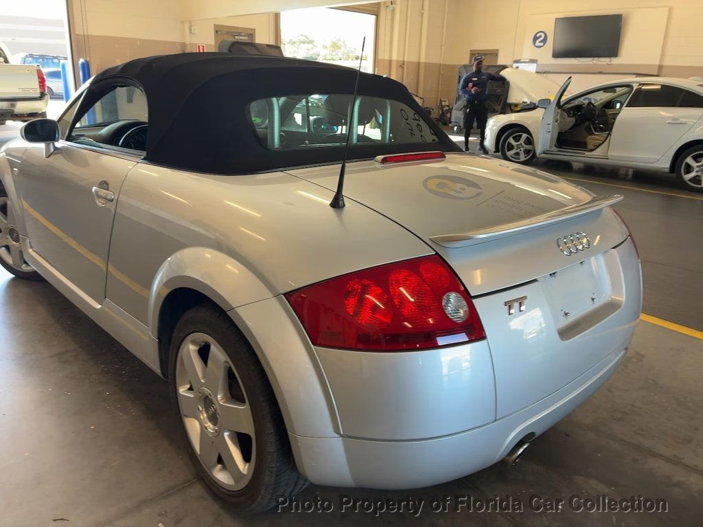2002 Audi TT Roadster Convertible 5-Speed Manual - 22976708 - 2