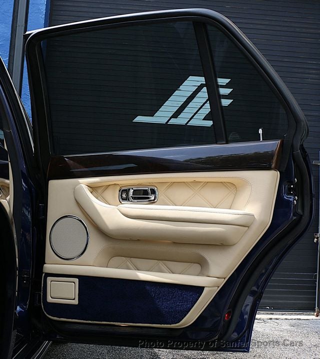 2002 Bentley Arnage 4dr Sedan T - 23046253 - 22