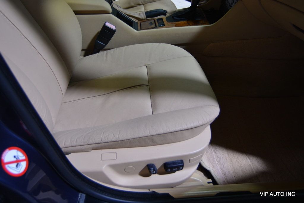 2002 BMW 5 Series 525iA - 22892224 - 17