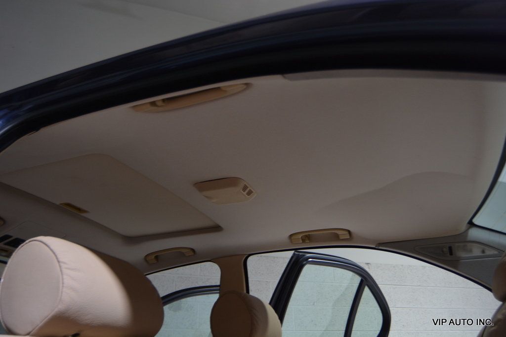 2002 BMW 5 Series 525iA - 22892224 - 19