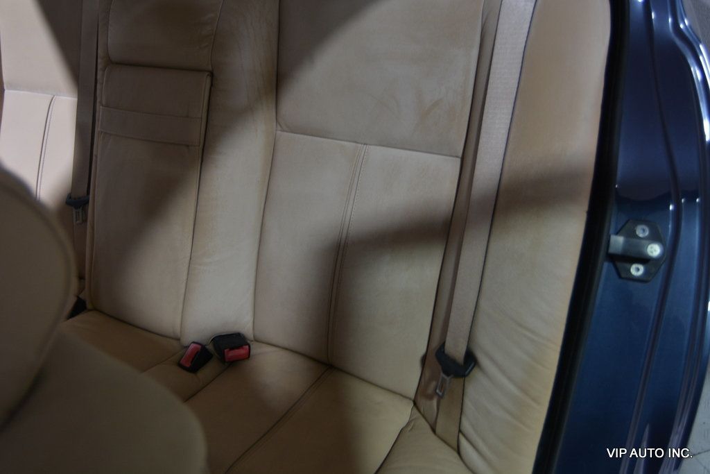 2002 BMW 5 Series 525iA - 22892224 - 24