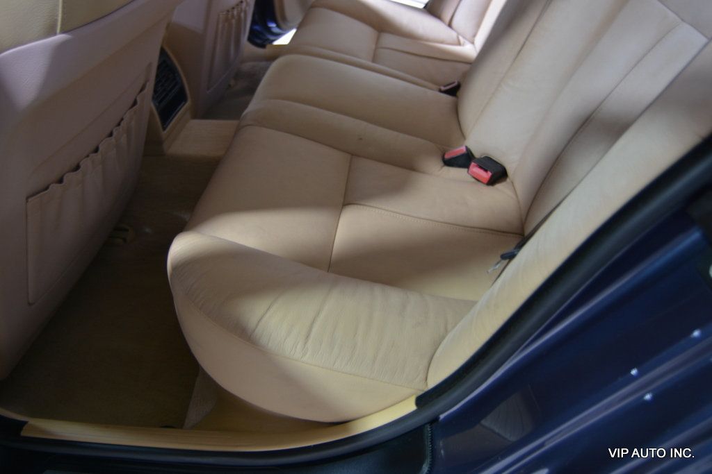 2002 BMW 5 Series 525iA - 22892224 - 26