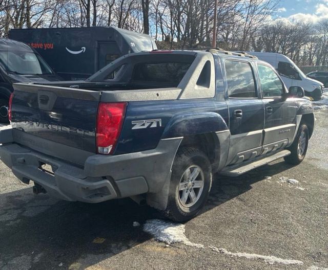 2002 Chevrolet Avalanche 1500 5dr Crew Cab 130" WB 4WD - 22967024 - 3