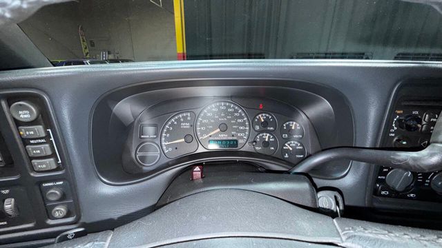 2002 Chevrolet Avalanche 1500 5dr Crew Cab 130" WB 4WD - 22967025 - 15