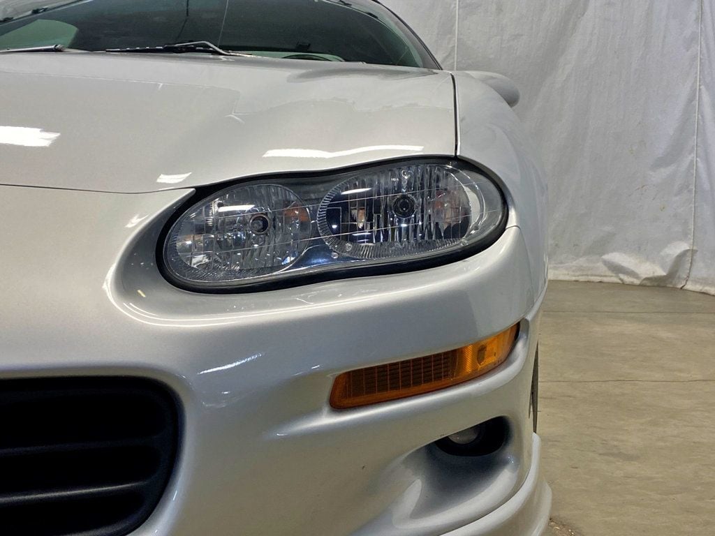 2002 Chevrolet Camaro 2dr Convertible Z28 - 23004869 - 19
