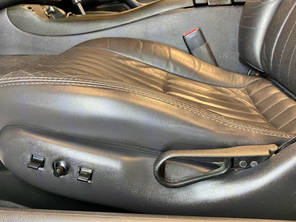 2002 Chevrolet Camaro 2dr Convertible Z28 - 23004869 - 28