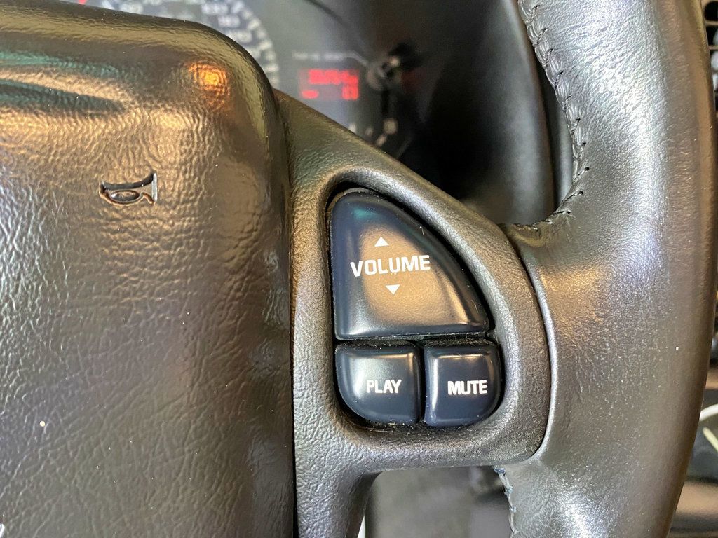 2002 Chevrolet Camaro 2dr Convertible Z28 - 23004869 - 34