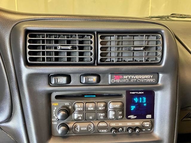 2002 Chevrolet Camaro 2dr Convertible Z28 - 23004869 - 39