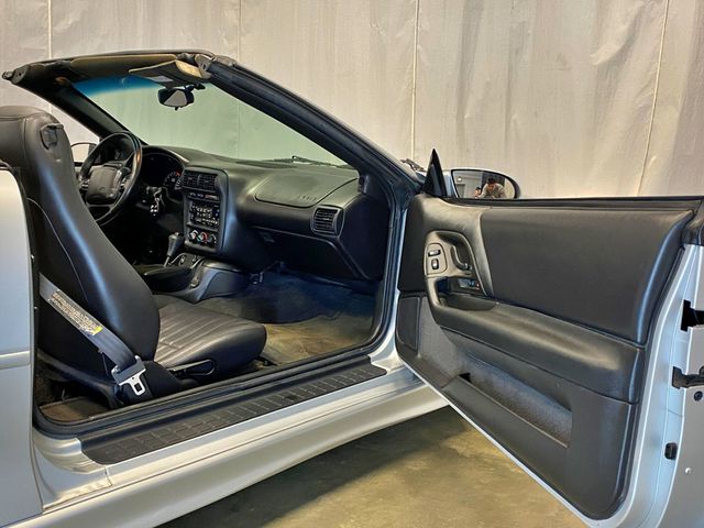 2002 Chevrolet Camaro 2dr Convertible Z28 - 23004869 - 44