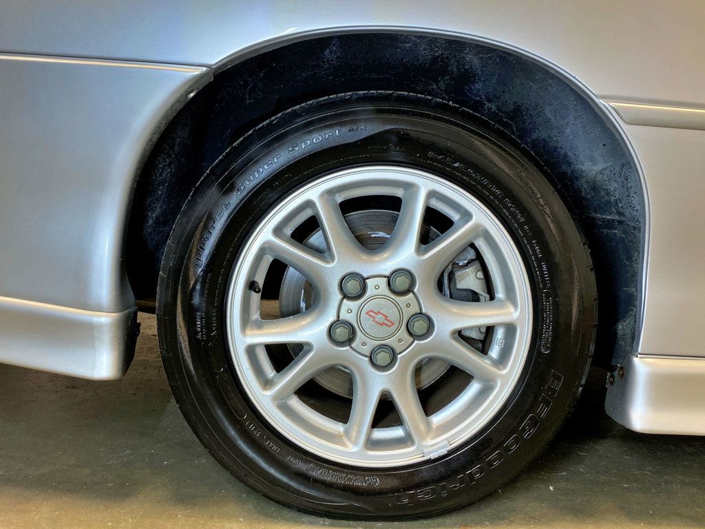 2002 Chevrolet Camaro 2dr Convertible Z28 - 23004869 - 54