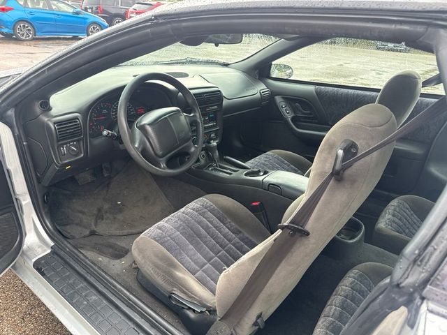2002 Chevrolet Camaro 2dr Coupe - 23047063 - 7