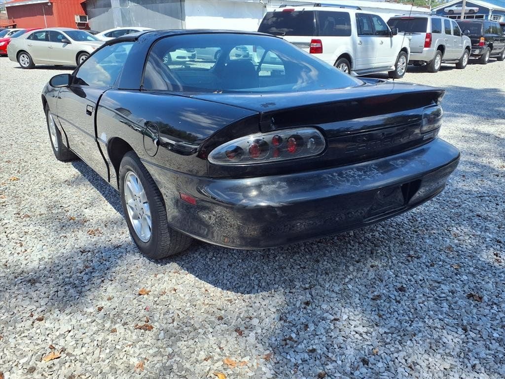 2002 Chevrolet Camaro 2dr Coupe - 22924237 - 2