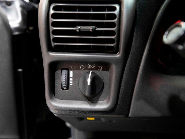 2002 Chevrolet Camaro 2dr Coupe Z28 - 22954425 - 41