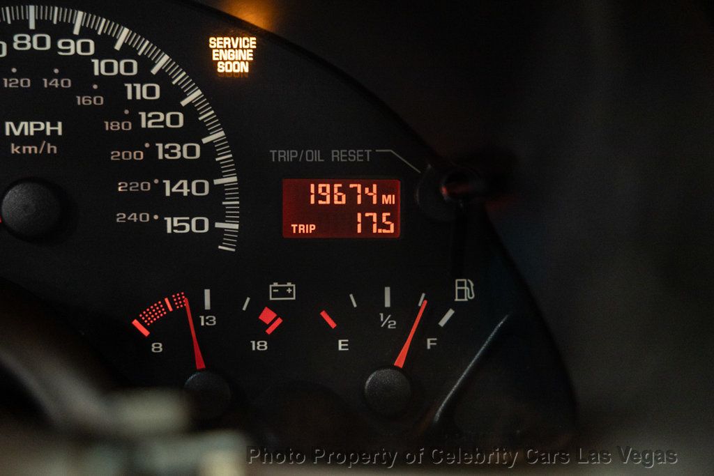 2002 Chevrolet Camaro Manual 19k miles  - 22974503 - 24