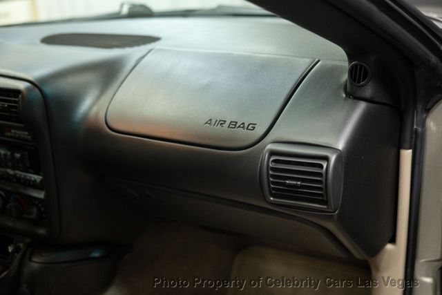 2002 Chevrolet Camaro Manual 19k miles  - 22974503 - 33
