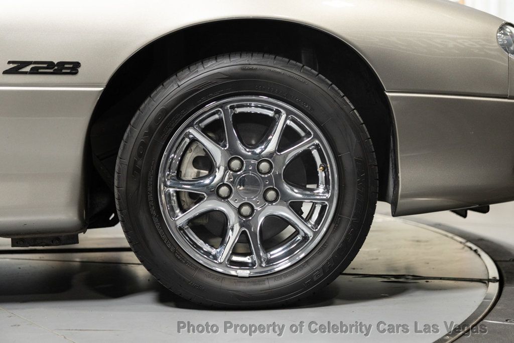 2002 Chevrolet Camaro Manual 19k miles  - 22974503 - 42