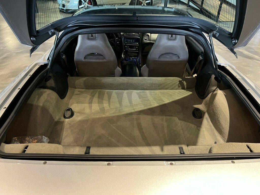 2002 Chevrolet Corvette 1SC EquipmentGroup/HeadUpDisplay/DualZoneClimate/KeylessEntry - 22913034 - 17