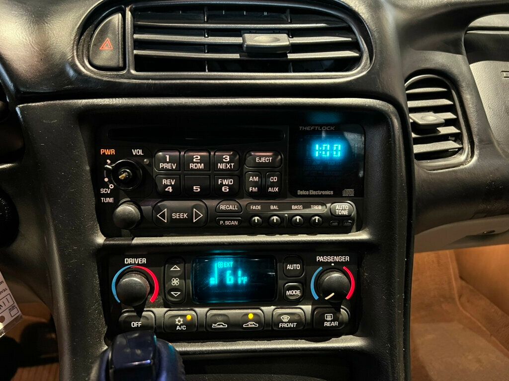 2002 Chevrolet Corvette 1SC EquipmentGroup/HeadUpDisplay/DualZoneClimate/KeylessEntry - 22913034 - 23