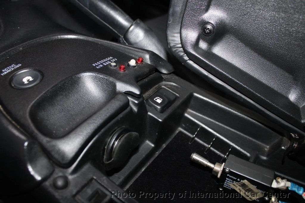 2002 Chevrolet Corvette 2dr Convertible - 22893263 - 31