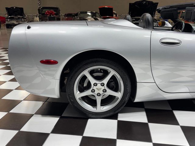 2002 Chevrolet Corvette 2dr Convertible - 22852082 - 17