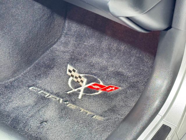 2002 Chevrolet Corvette 2dr Convertible - 22852082 - 30