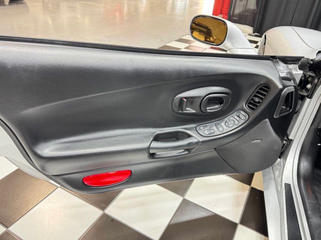 2002 Chevrolet Corvette 2dr Convertible - 22852082 - 36