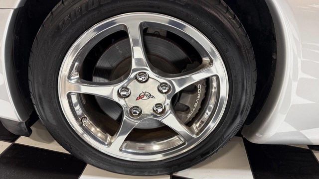 2002 Chevrolet Corvette 2dr Convertible - 22984932 - 19