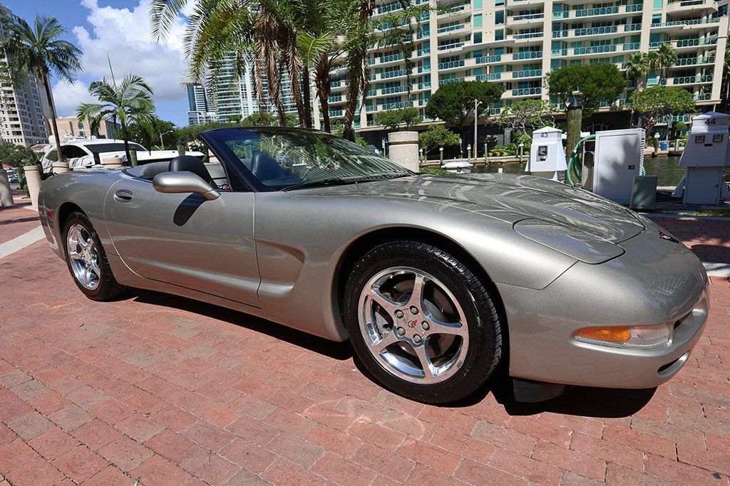 2002 Chevrolet Corvette 2dr Convertible - 22900871 - 12