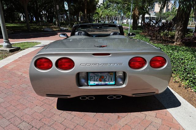 2002 Chevrolet Corvette 2dr Convertible - 22900871 - 20