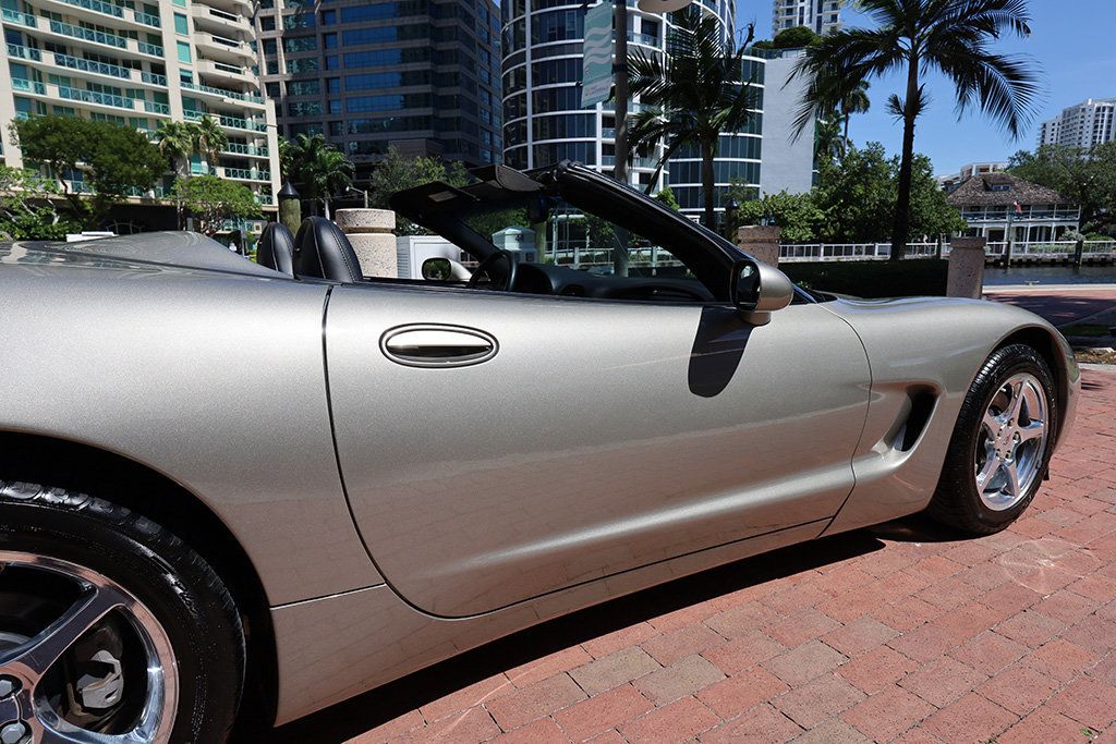 2002 Chevrolet Corvette Convertible photo 14