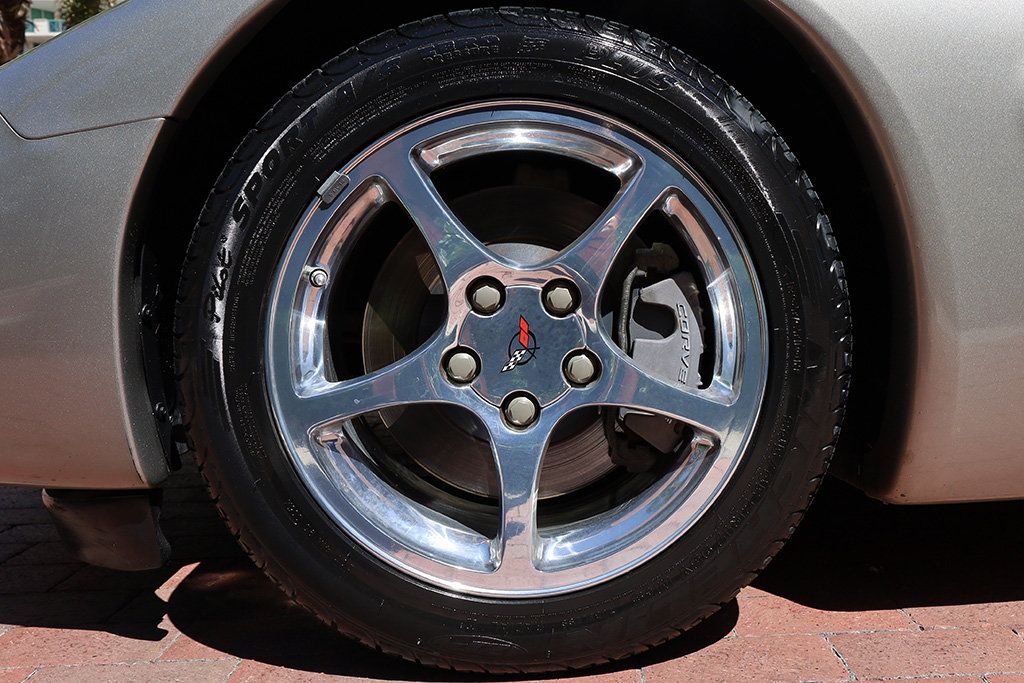 2002 Chevrolet Corvette Convertible photo 29