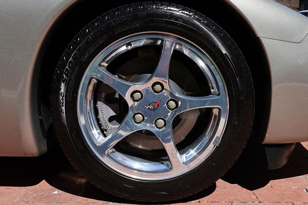 2002 Chevrolet Corvette Convertible photo 30