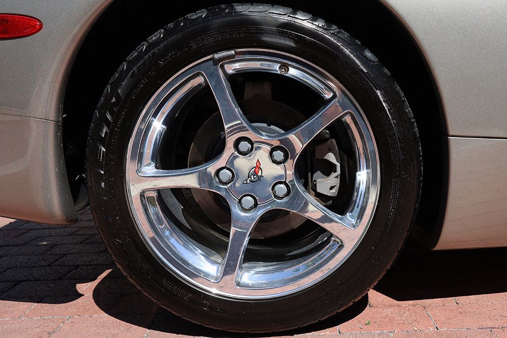2002 Chevrolet Corvette Convertible photo 31