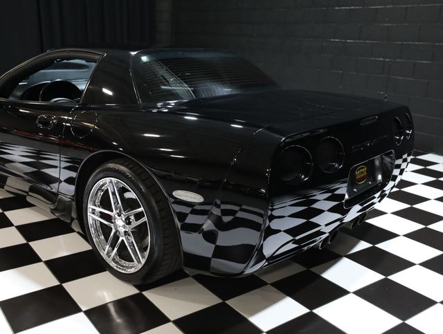 2002 Chevrolet Corvette 2dr Z06 Hardtop - 23042968 - 24