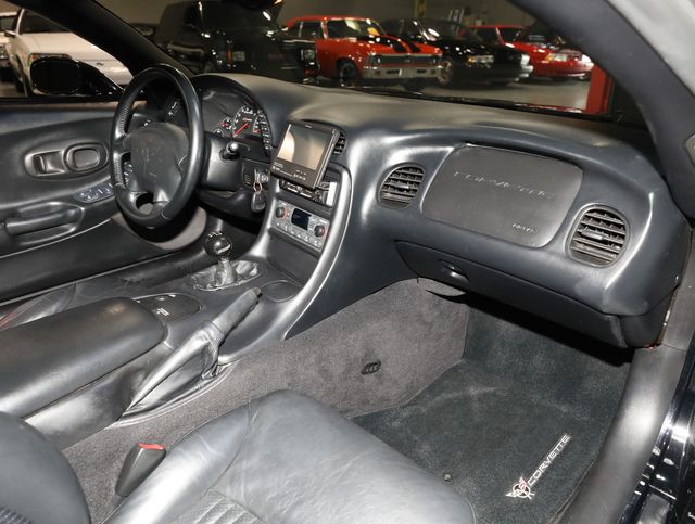 2002 Chevrolet Corvette 2dr Z06 Hardtop - 23042968 - 38