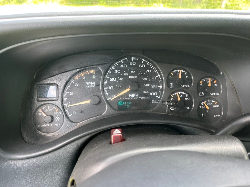 2002 Chevrolet Silverado 2500HD 1-Owner Rust Free Pre Emission Duramax Diesel 4x4 LongBox HD - 23030385 - 57