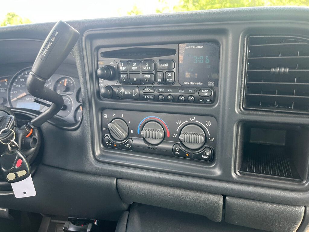 2002 Chevrolet Silverado 2500HD 1-Owner Rust Free Pre Emission Duramax Diesel 4x4 LongBox HD - 23030385 - 68