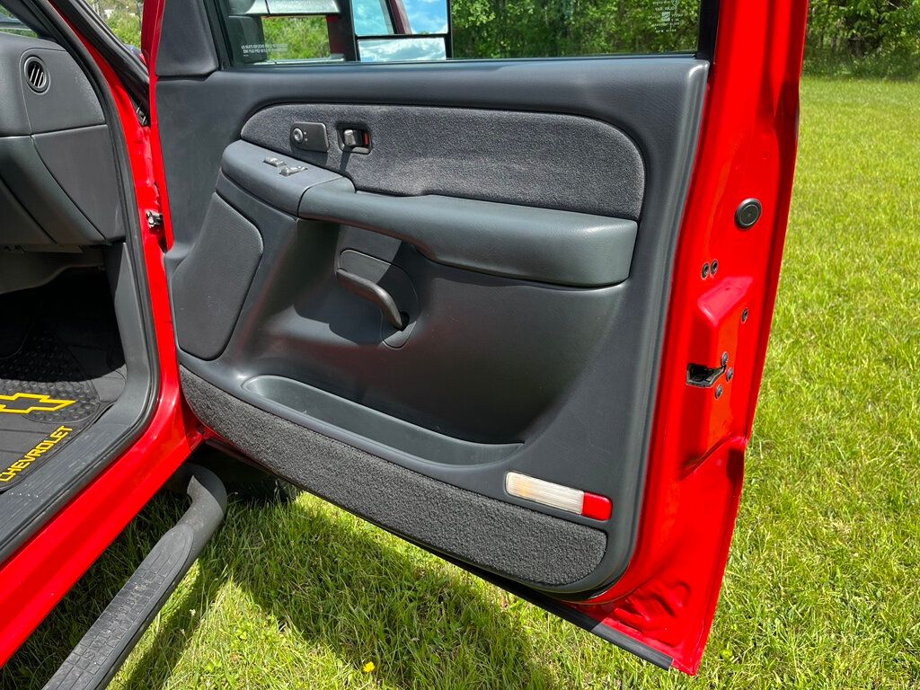 2002 Chevrolet Silverado 2500HD 1-Owner Rust Free Pre Emission Duramax Diesel 4x4 LongBox HD - 23030385 - 77