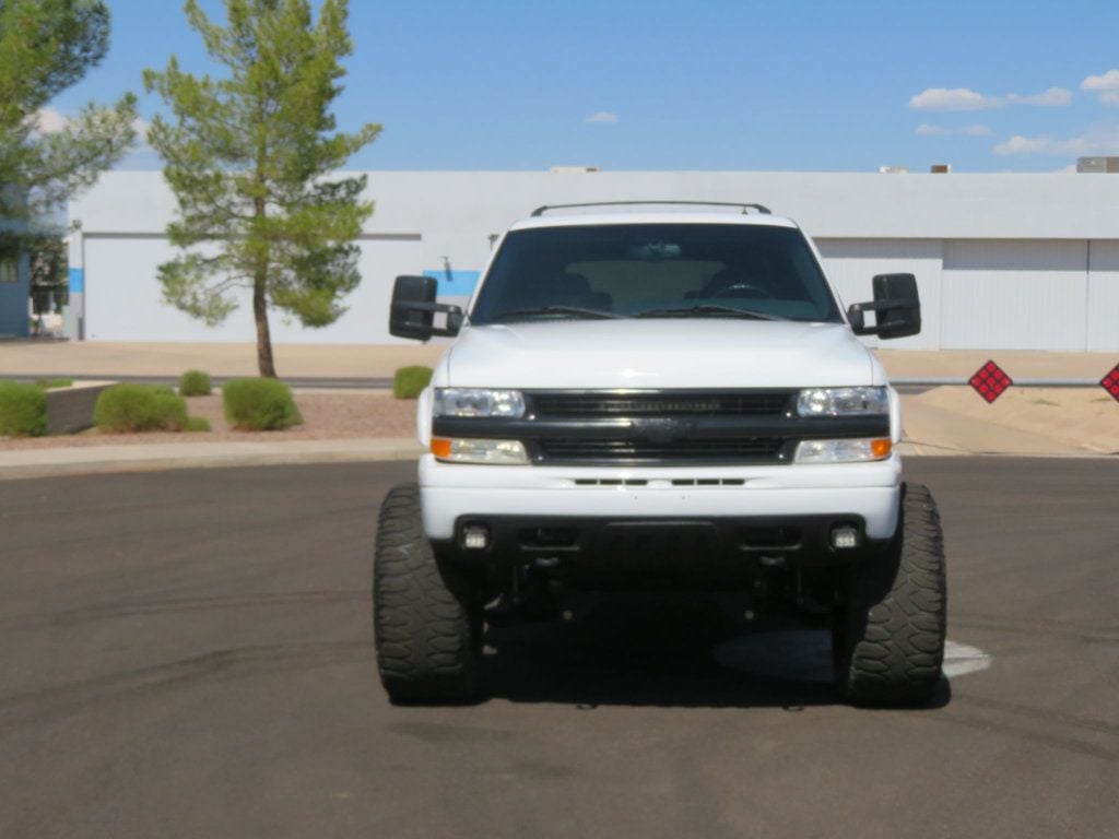 2002 Chevrolet Suburban EXTRA CLEAN 8.1 LITER 4X4 BAD BOY  LIFTED  2500 SUBURBAN  - 22630429 - 10