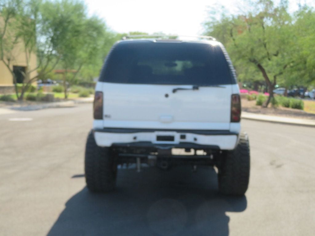 2002 Chevrolet Suburban EXTRA CLEAN 8.1 LITER 4X4 BAD BOY  LIFTED  2500 SUBURBAN  - 22630429 - 11