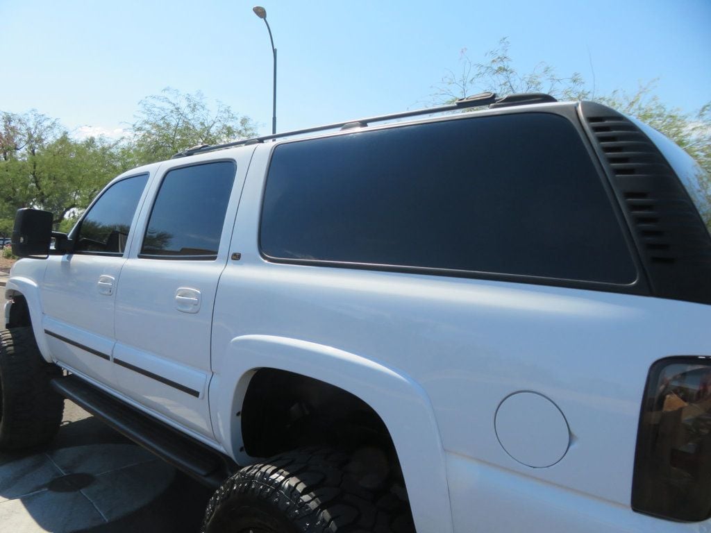 2002 Chevrolet Suburban EXTRA CLEAN 8.1 LITER 4X4 BAD BOY  LIFTED  2500 SUBURBAN  - 22630429 - 6