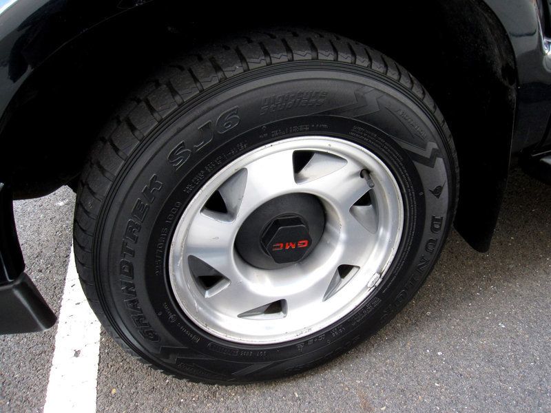 2002 Chevrolet S-10 Ext Cab 123" WB - 22999134 - 31