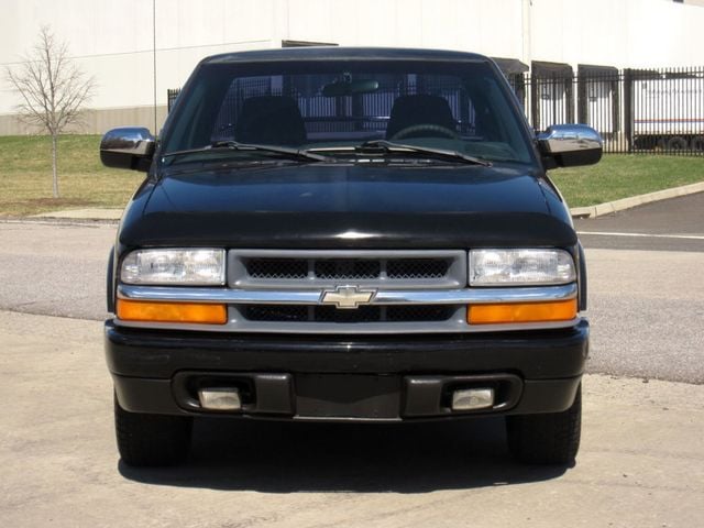 2002 Chevrolet S-10 Ext Cab 123" WB - 22999134 - 4