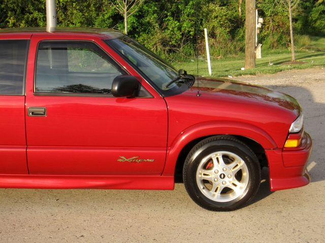 2002 Chevrolet S-10 Ext Cab 123" WB LS - 22466456 - 9