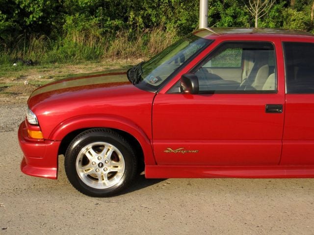 2002 Chevrolet S-10 Ext Cab 123" WB LS - 22466456 - 6