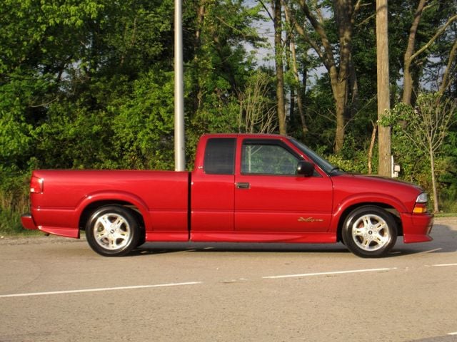 2002 Chevrolet S-10 Ext Cab 123" WB LS - 22466456 - 8